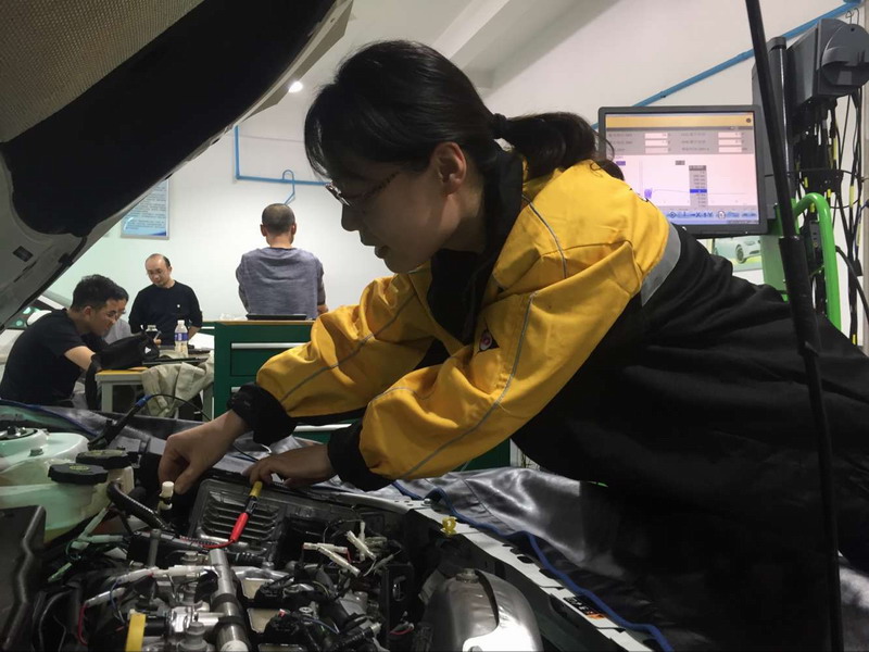 汽车工程学院成功举办2019年校级技能大赛