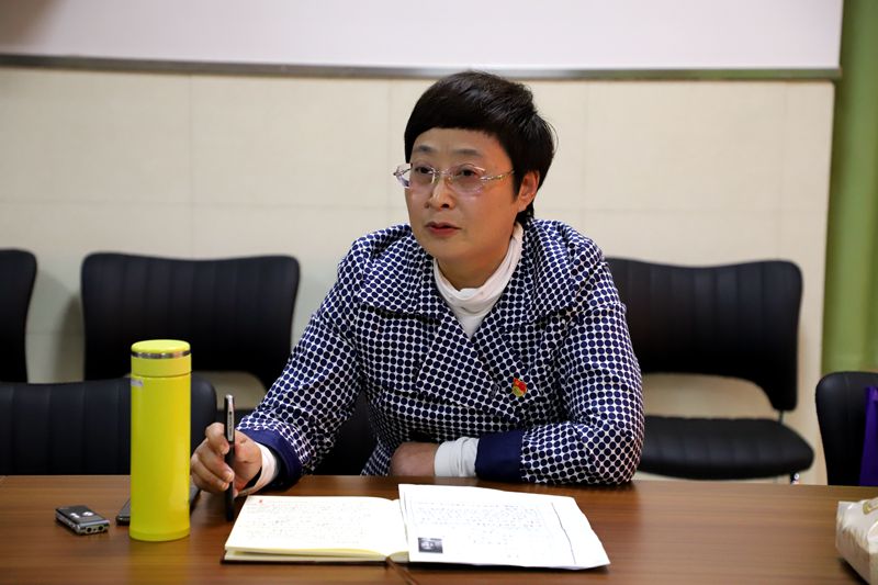 校党委领导班子开展“重读入党志愿、重温入党誓词、重忆入党经历、重问入党初心”活动