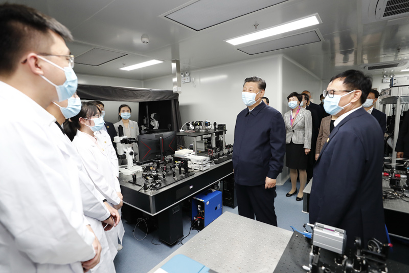 习近平在清华大学考察时强调 坚持中国特色世界一流大学建设目标方向 为服务国家富强民族复兴人民幸福贡献力量