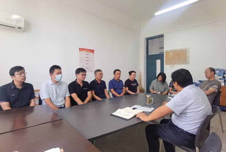 调研座谈会现场(二)