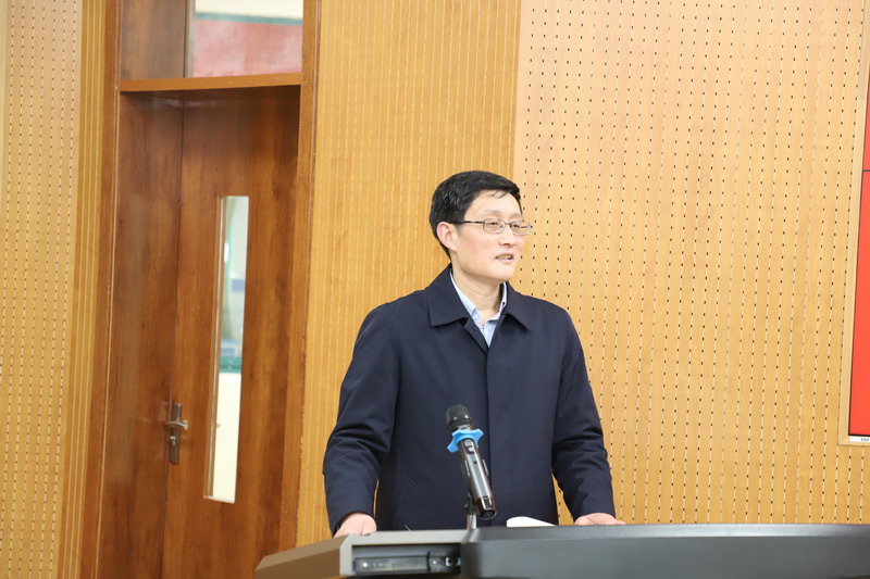 我校召开党支部书记抓党建述职评议暨部门(学院)述职考核工作会议