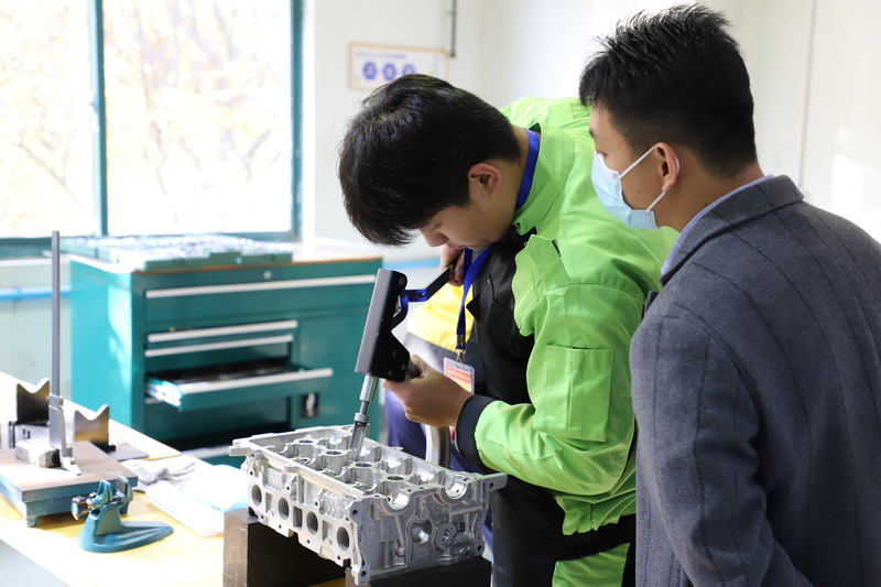 2022年徐州市职业学校汽车类项目和养老服务技能与社会照护类项目技能大赛在4166com金沙成功举行